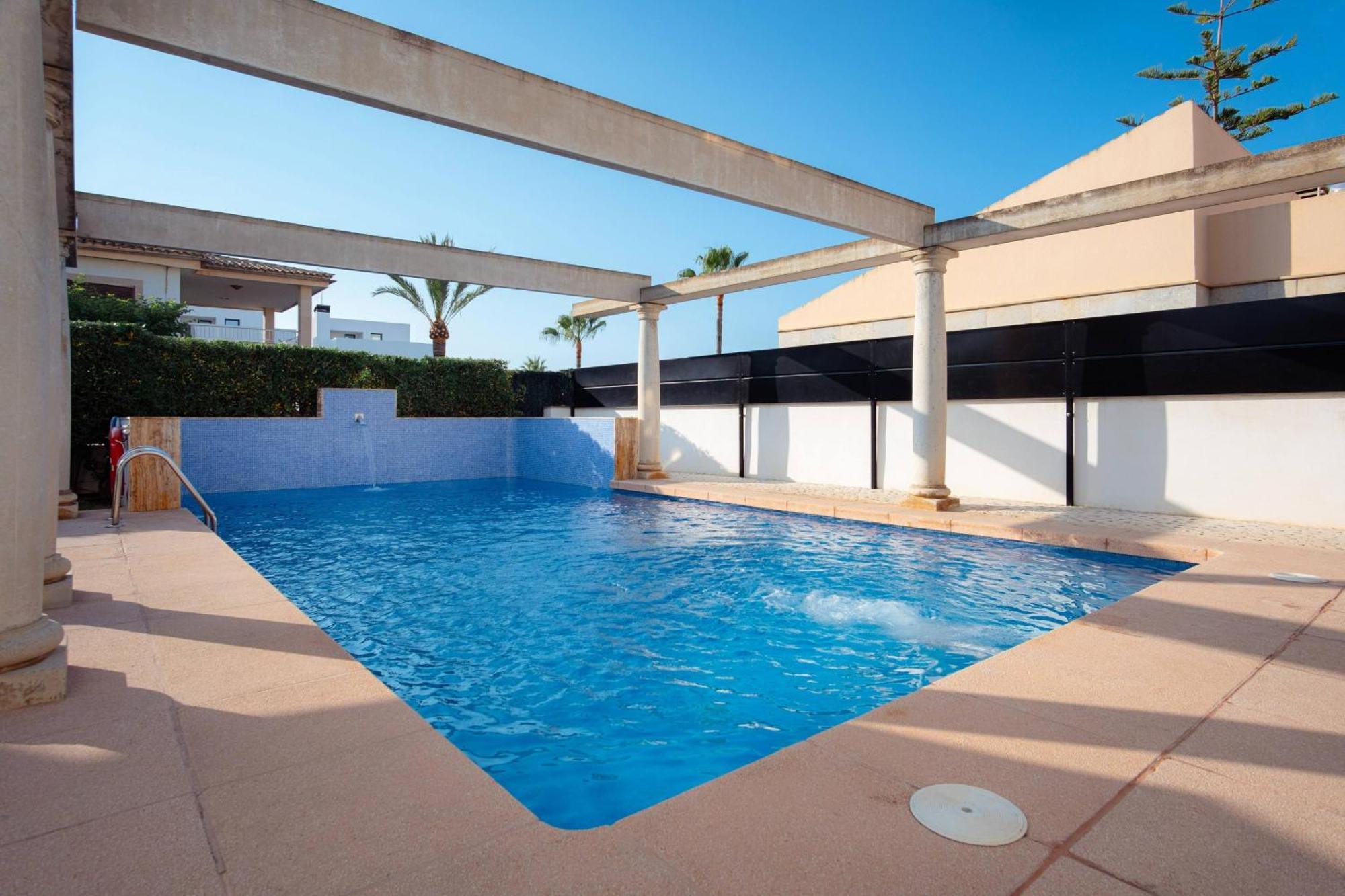 Estrel Villa *